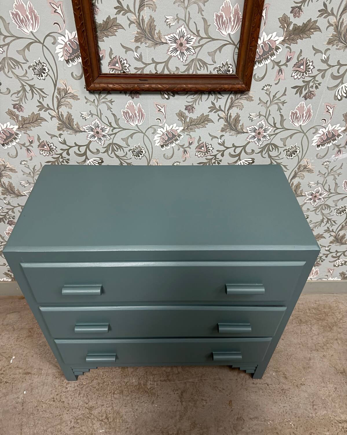 Art Deco commode (renovated)