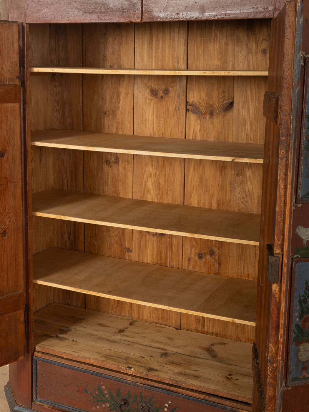 Armoire de ferme antique du XVIIIe siècle