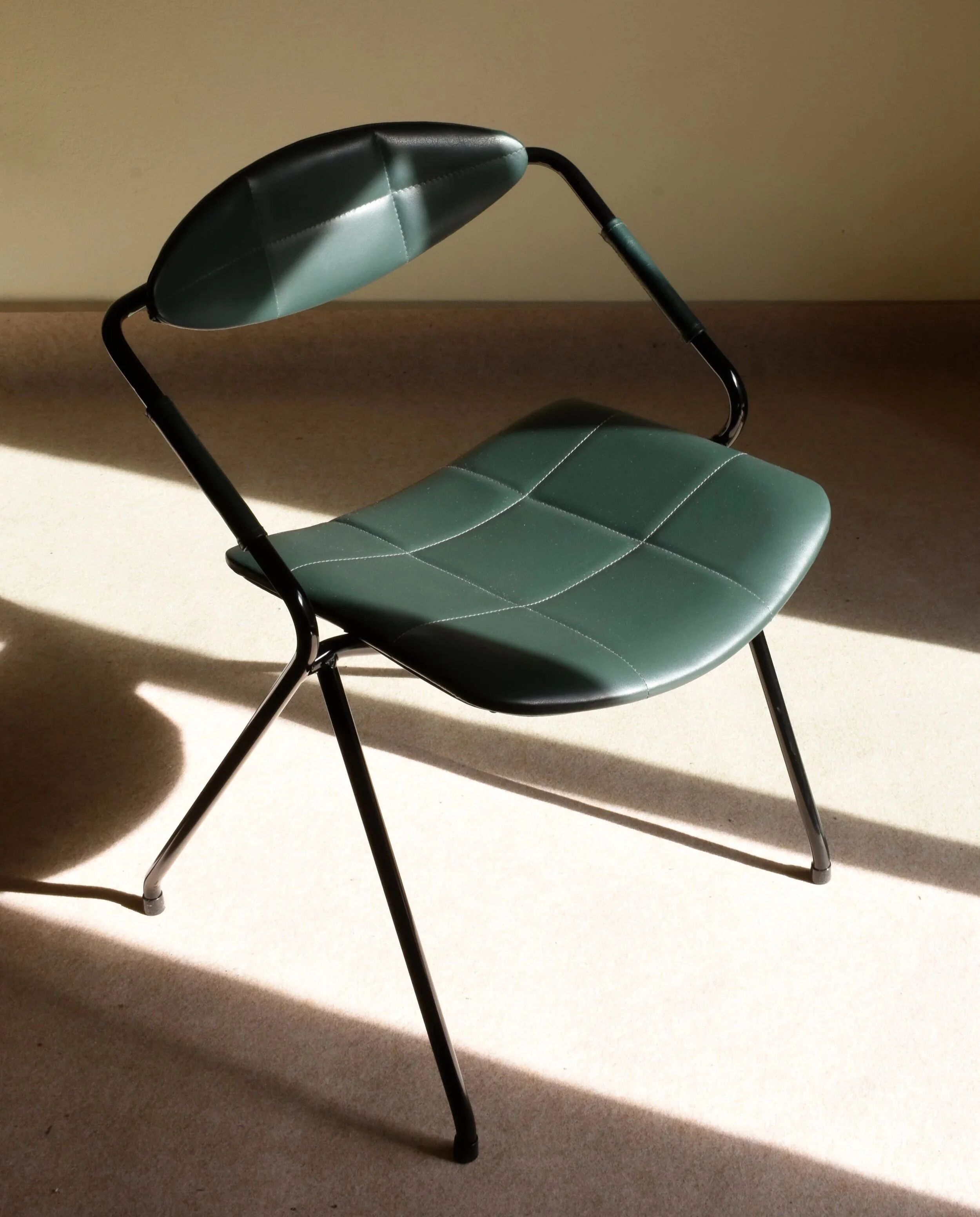 Set of three "Rugby" model chairs by Gilbert Steiner for Steiner, 1962.