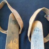 Old ice skates J. NOOITGEDAGT & ZN IJLST