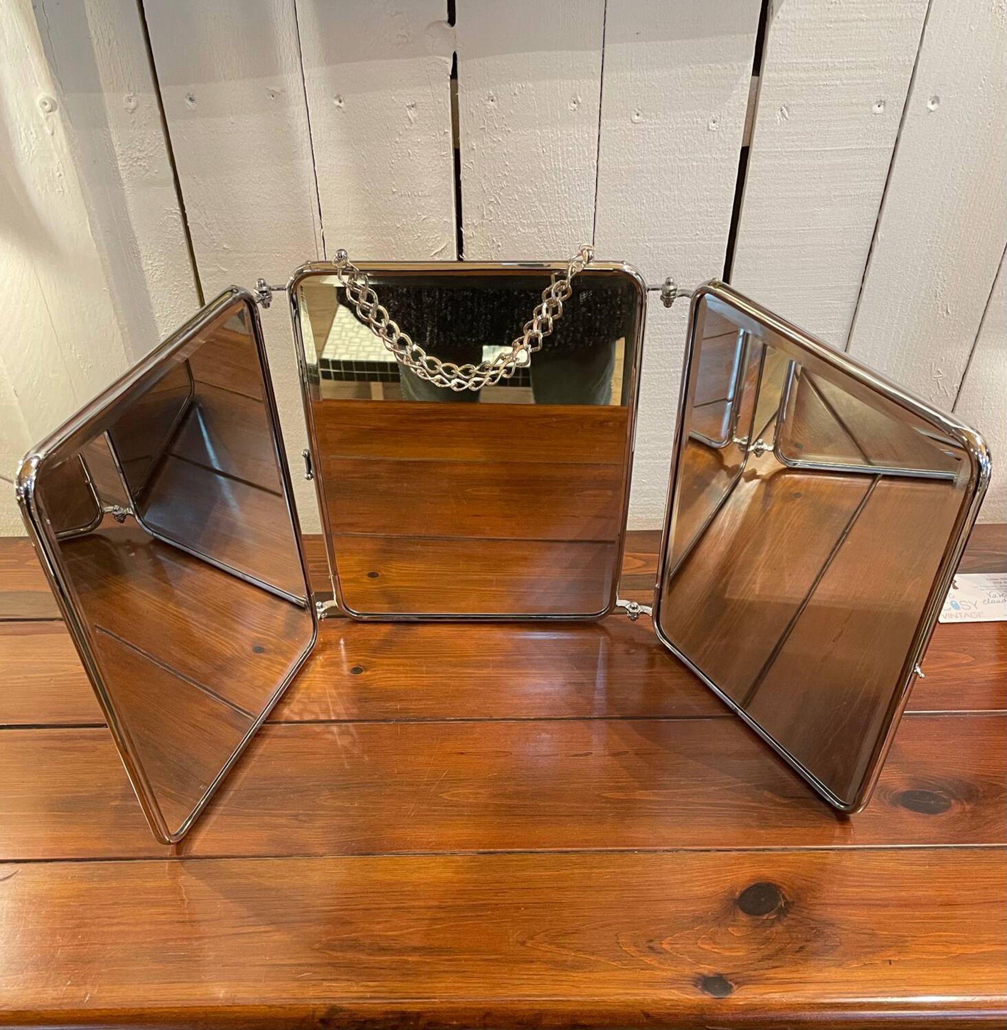 Triptych barber mirror