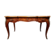 Bureau plat Louis XV a double face en marquèterie de bois précieux