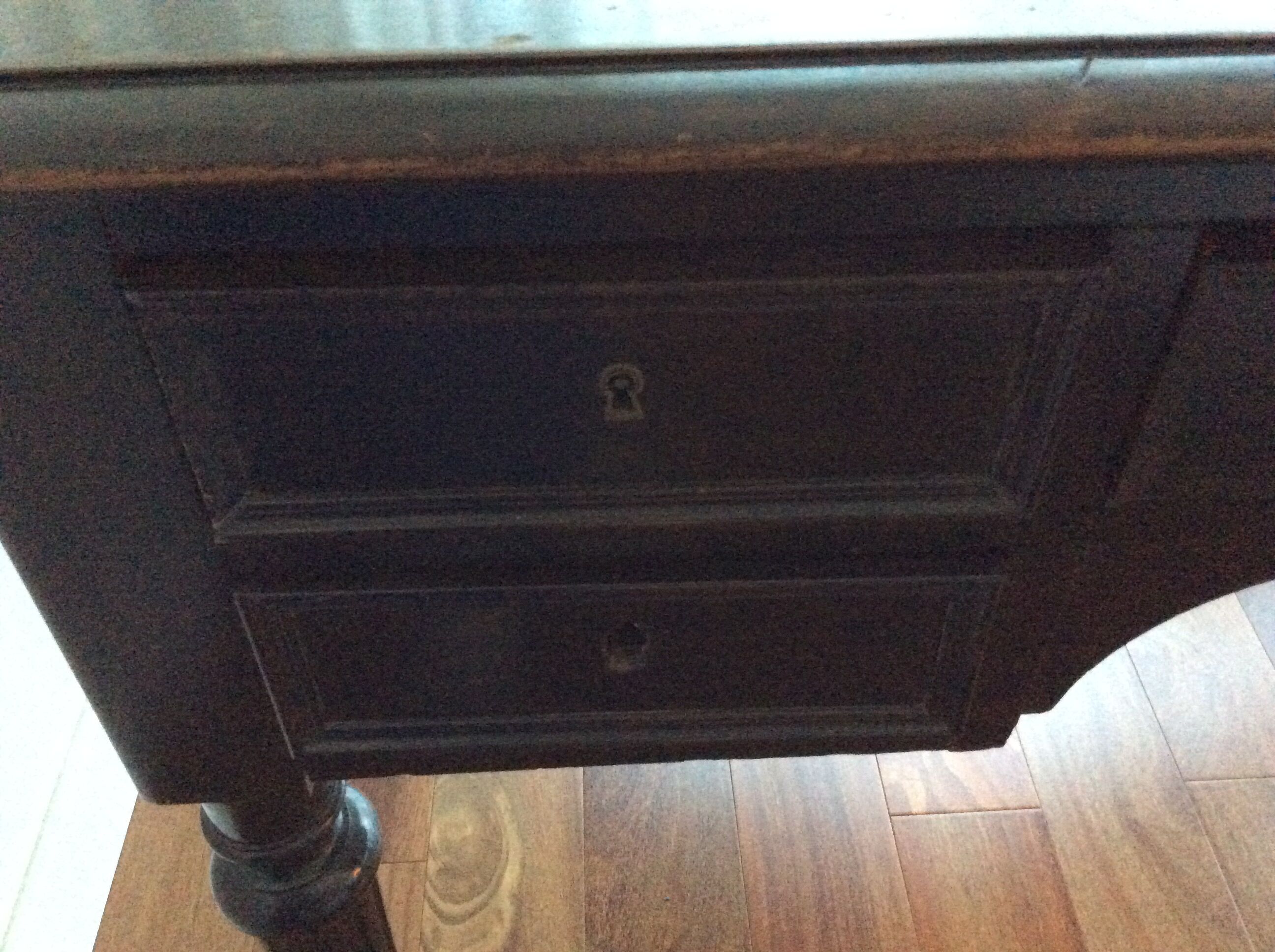 Large flat desk Louis Philippe in blackened wood