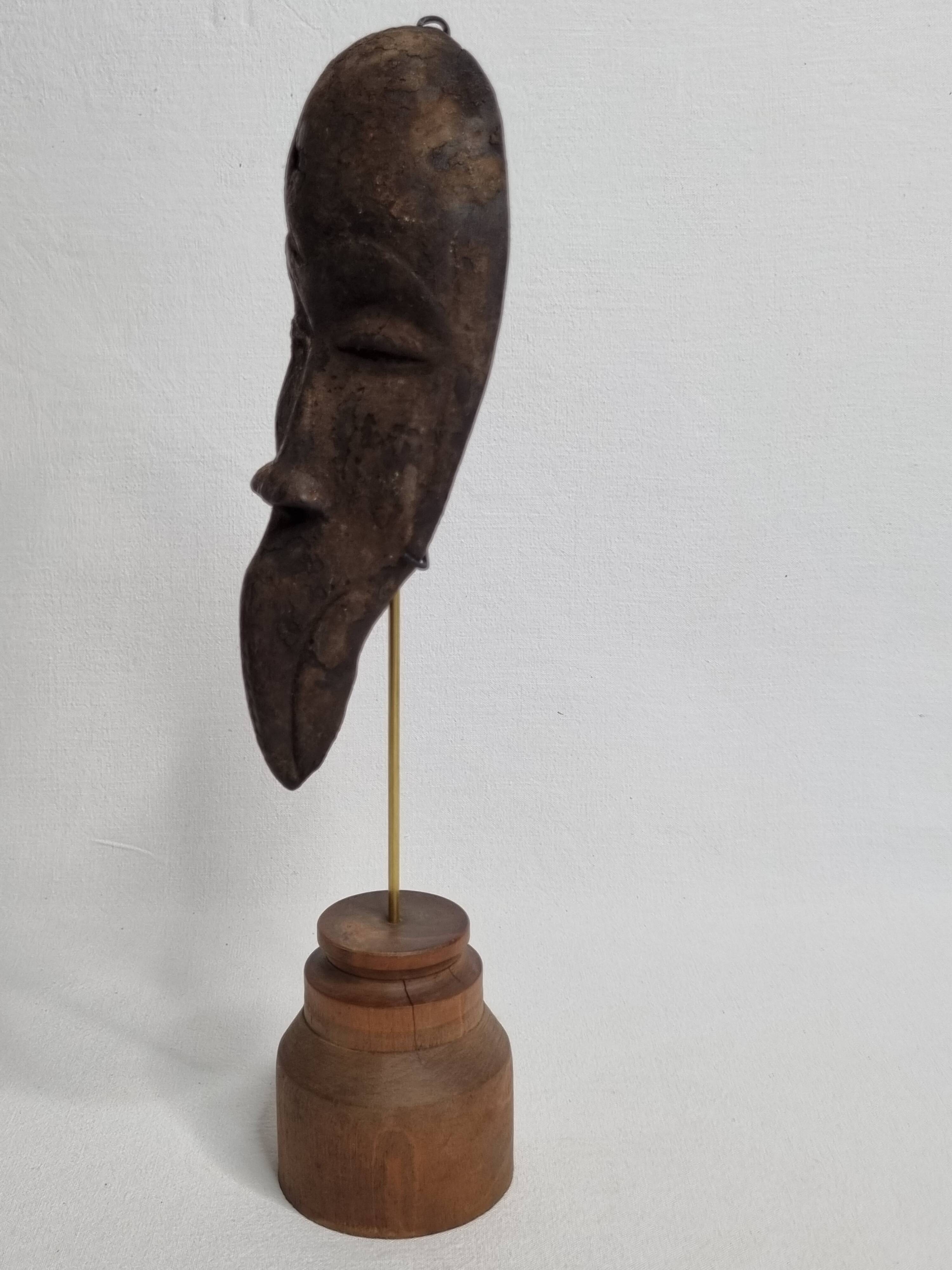 Antique African Dan Mahou passport mask with long beak, 19 cm