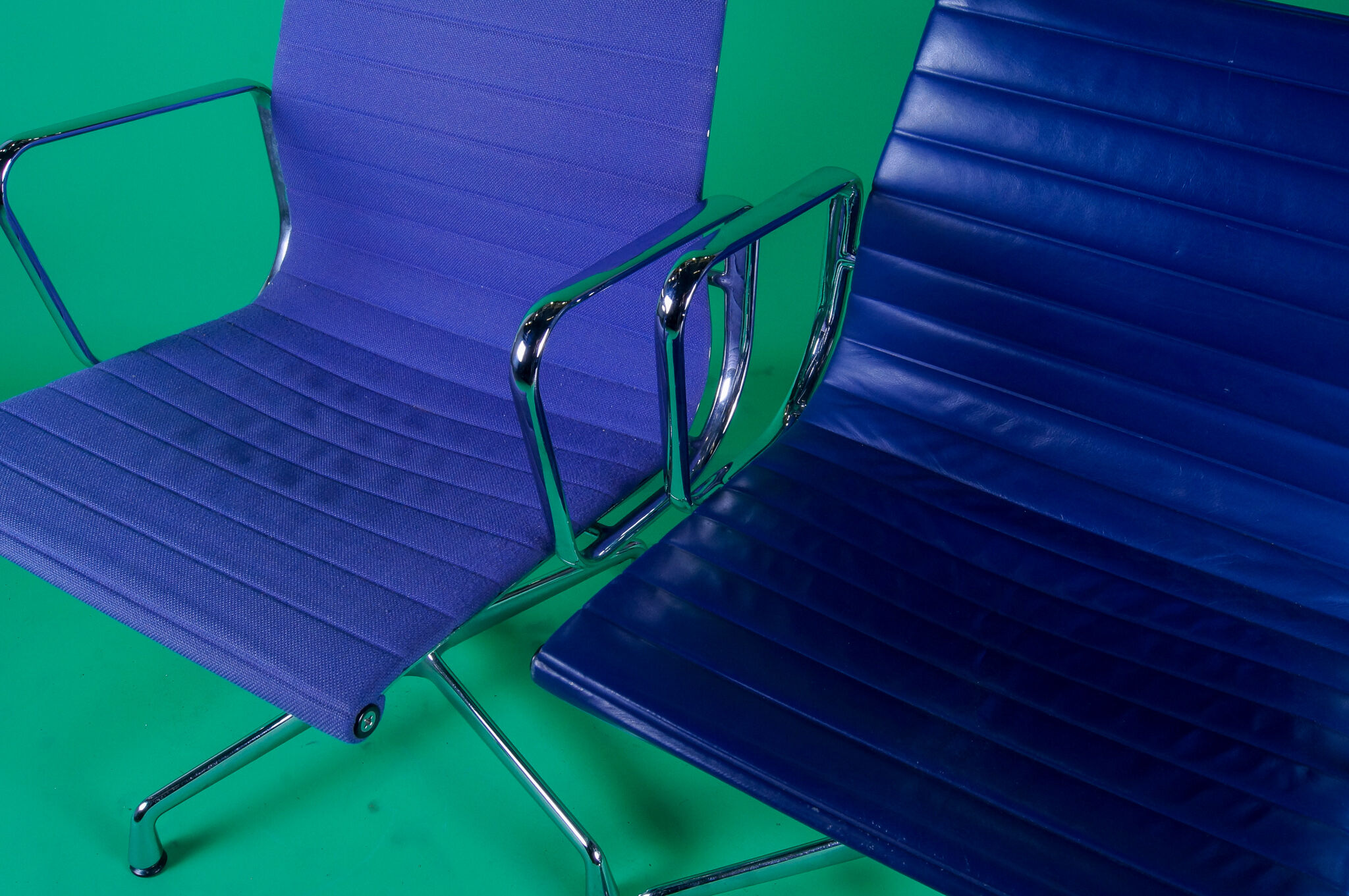 Set of 8 chairs model EA108 & EA107 by Charles and Ray Eales Vitra edition