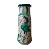 Domingo Punter's vase numbered