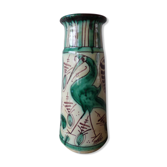 Domingo Punter's vase numbered
