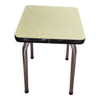 Tabouret formica jaune