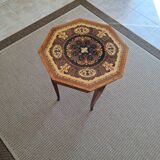 Table musicale décorative en bois