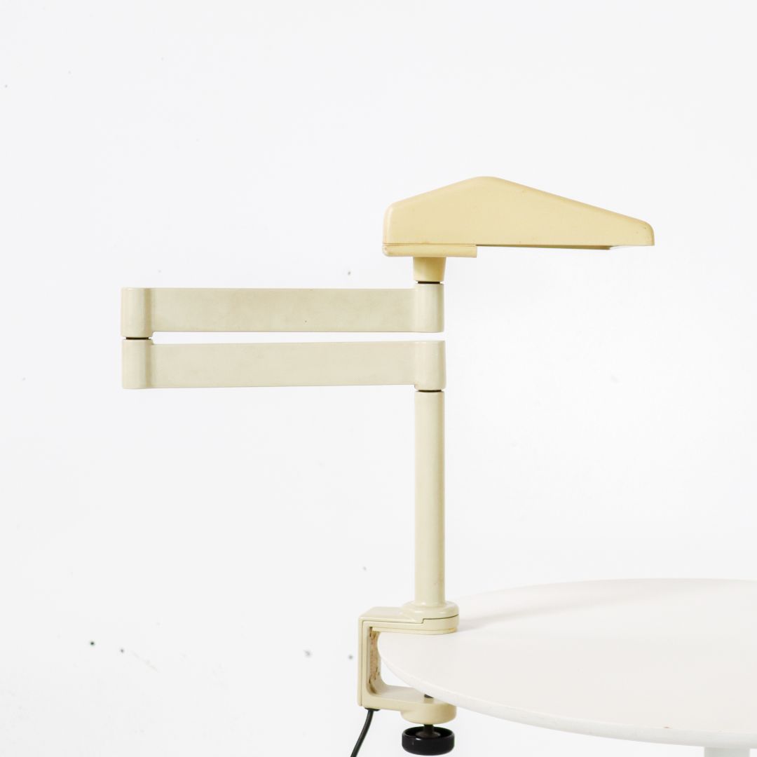 Desk Lamp model LT100LN Herman Miller