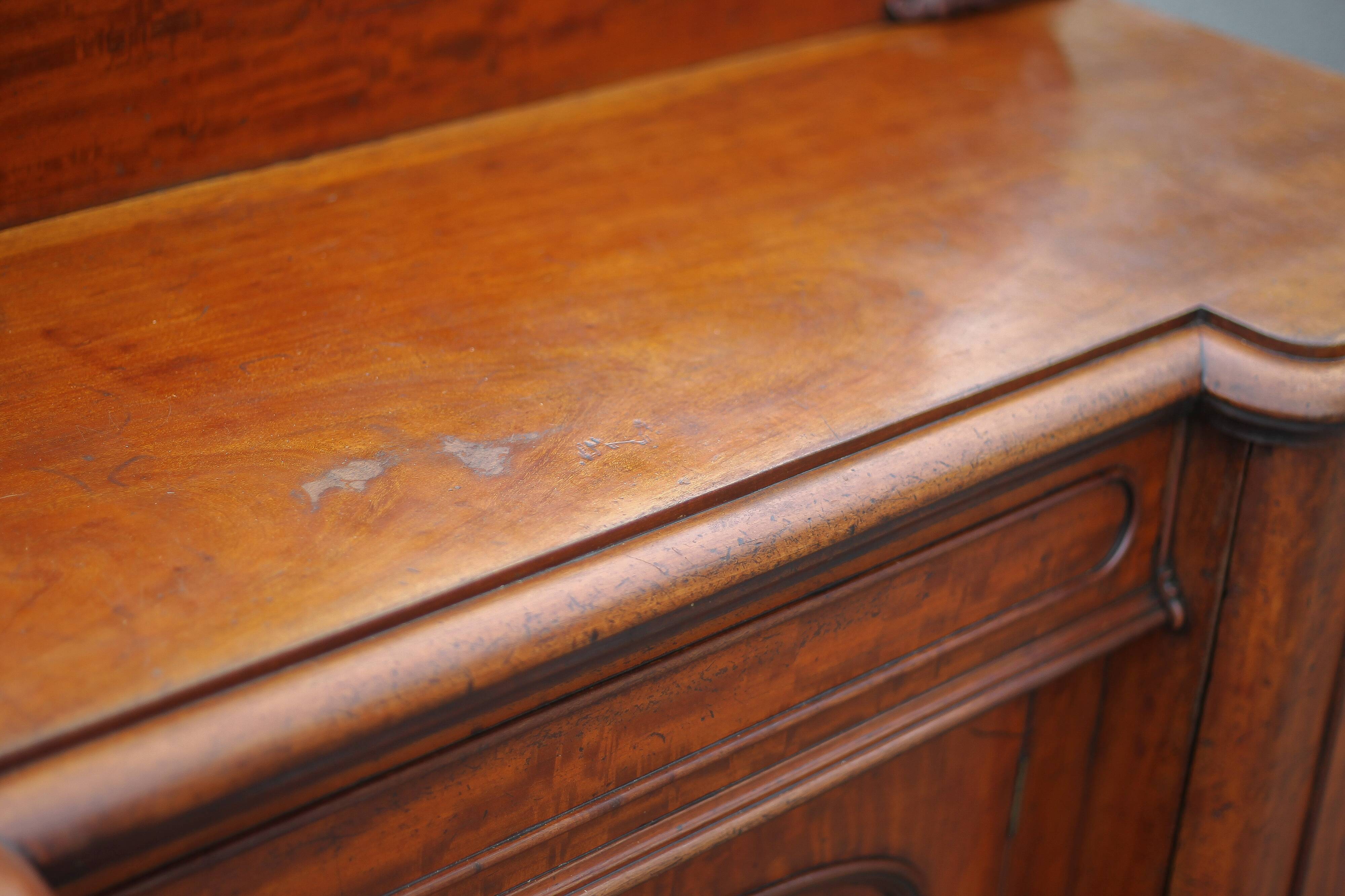 Antique mahogany furniture, English counter furniture, English servant, buffet furniture