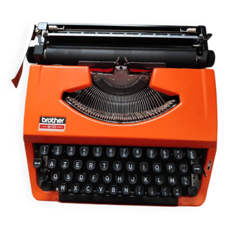 Machine à écrire 70s