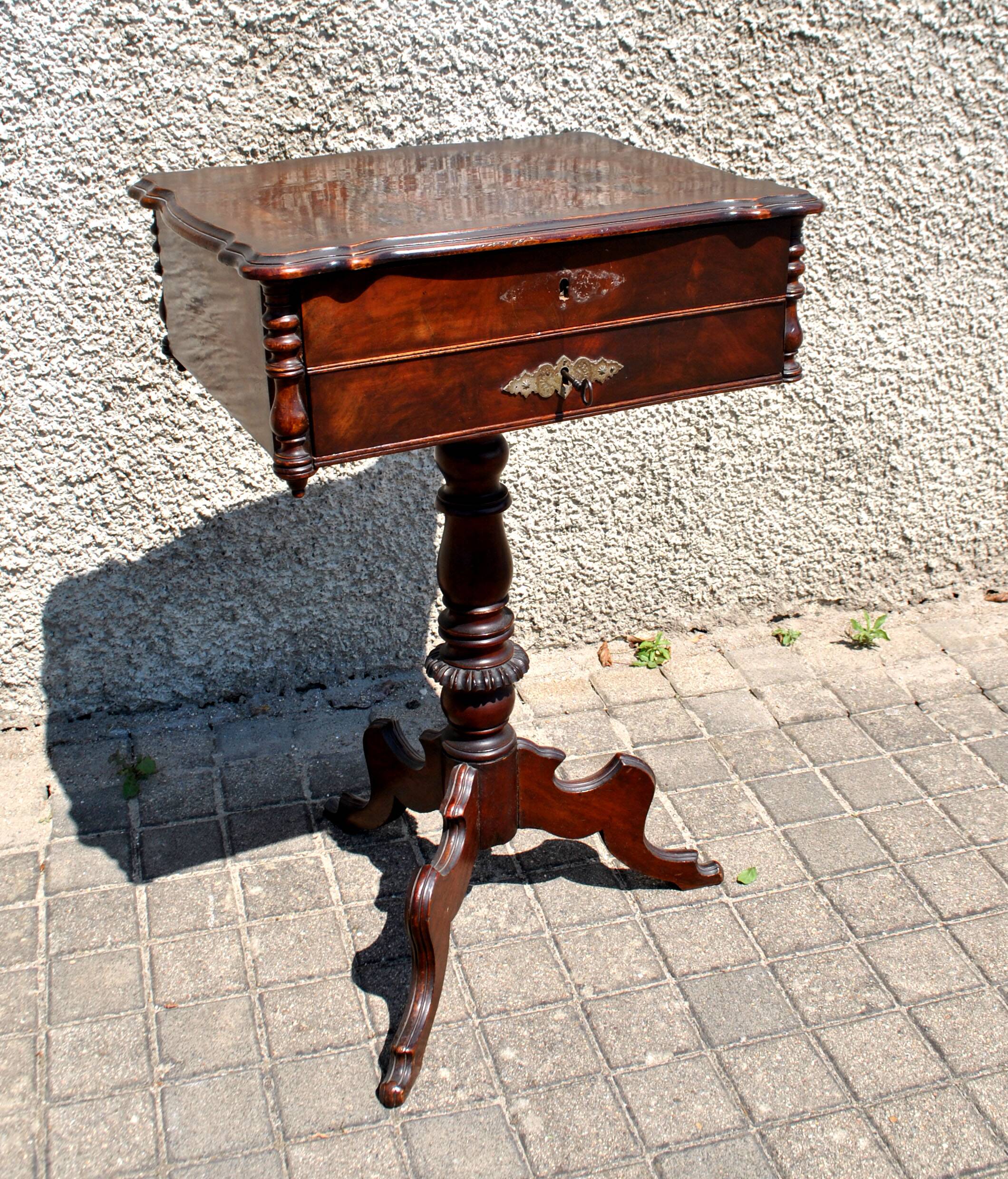 Napoleon III wooden compartment work cabinet Jewelry box