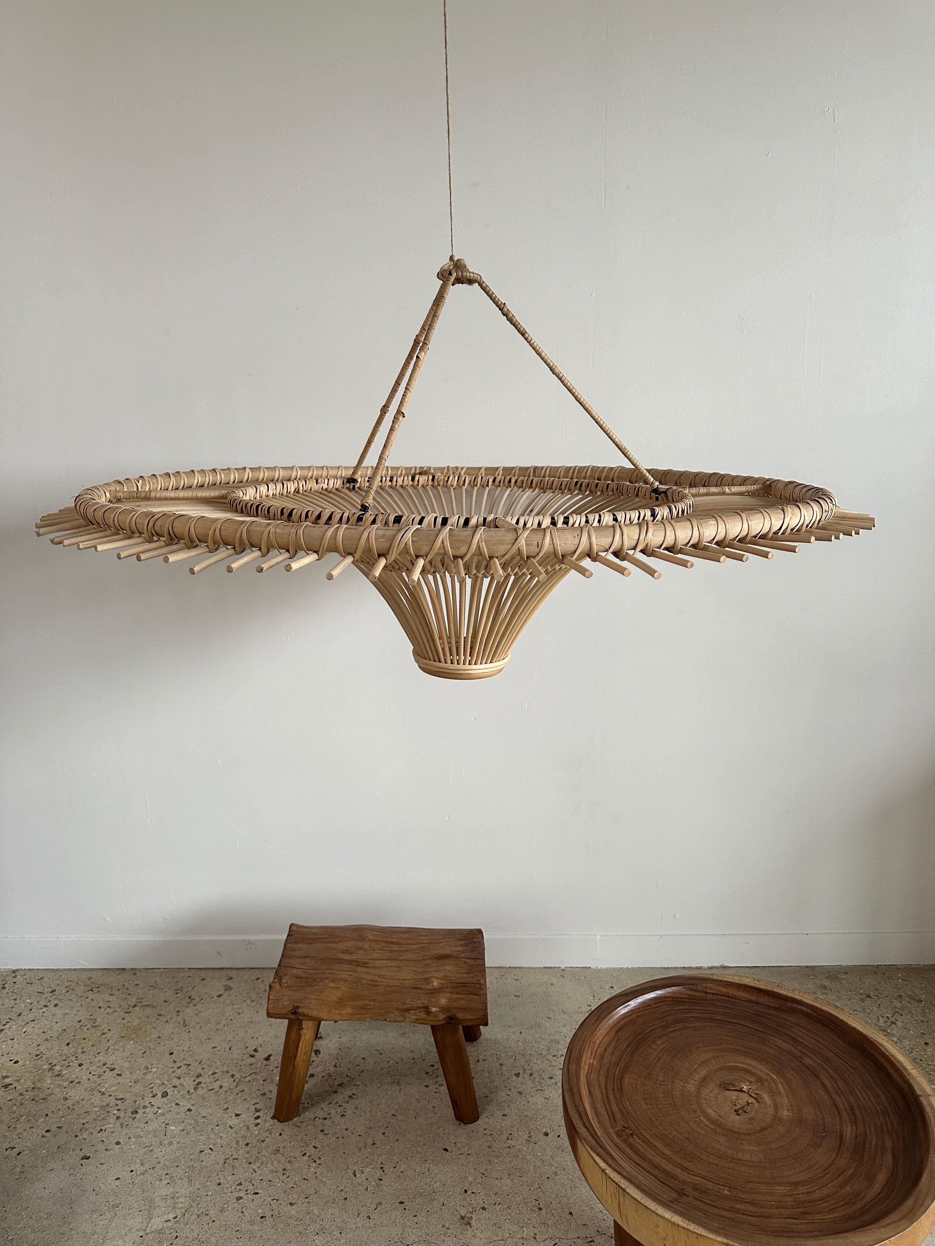 Suspension rattan saucer iron frame D:120 H:60