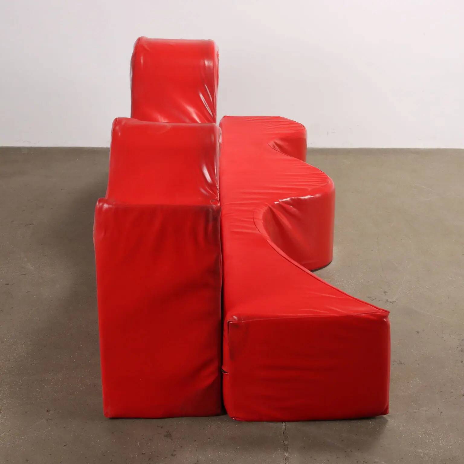 Superonda sofa Poltronova vintage design Archizoom 1970s