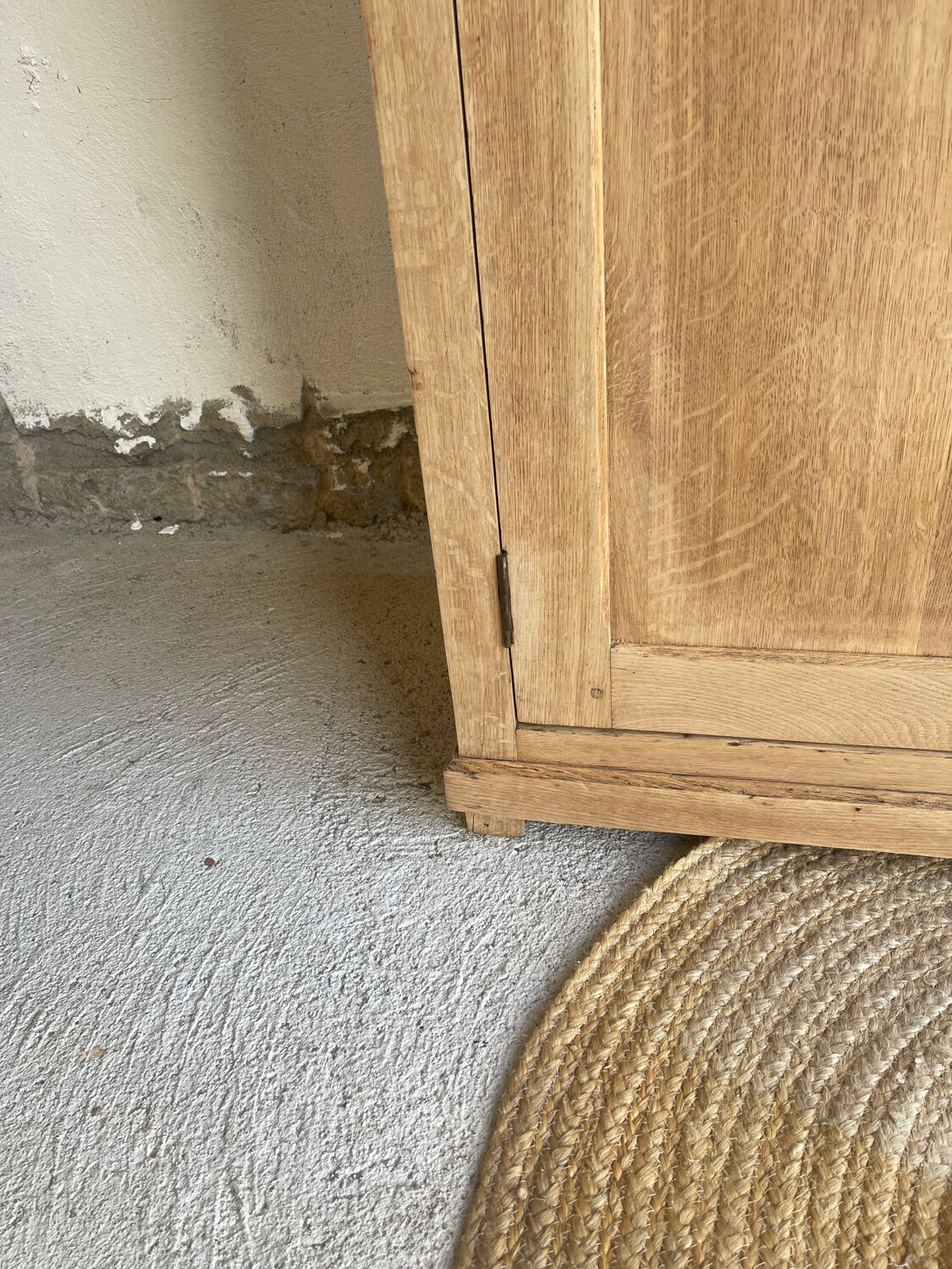 Wardrobe / Parisian wardrobe