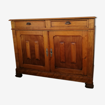 Buffet parisien, bois brut