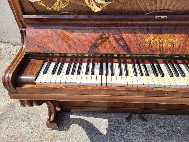 Old piano gaveau paris