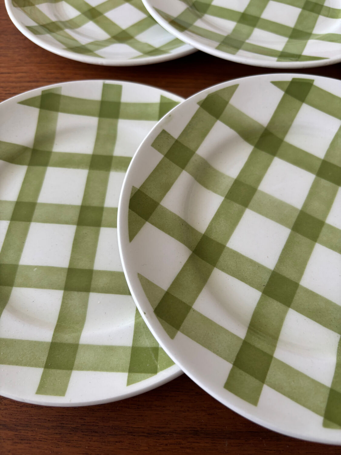 Lot of vintage checkered green dessert plates Moulin des Loups model.