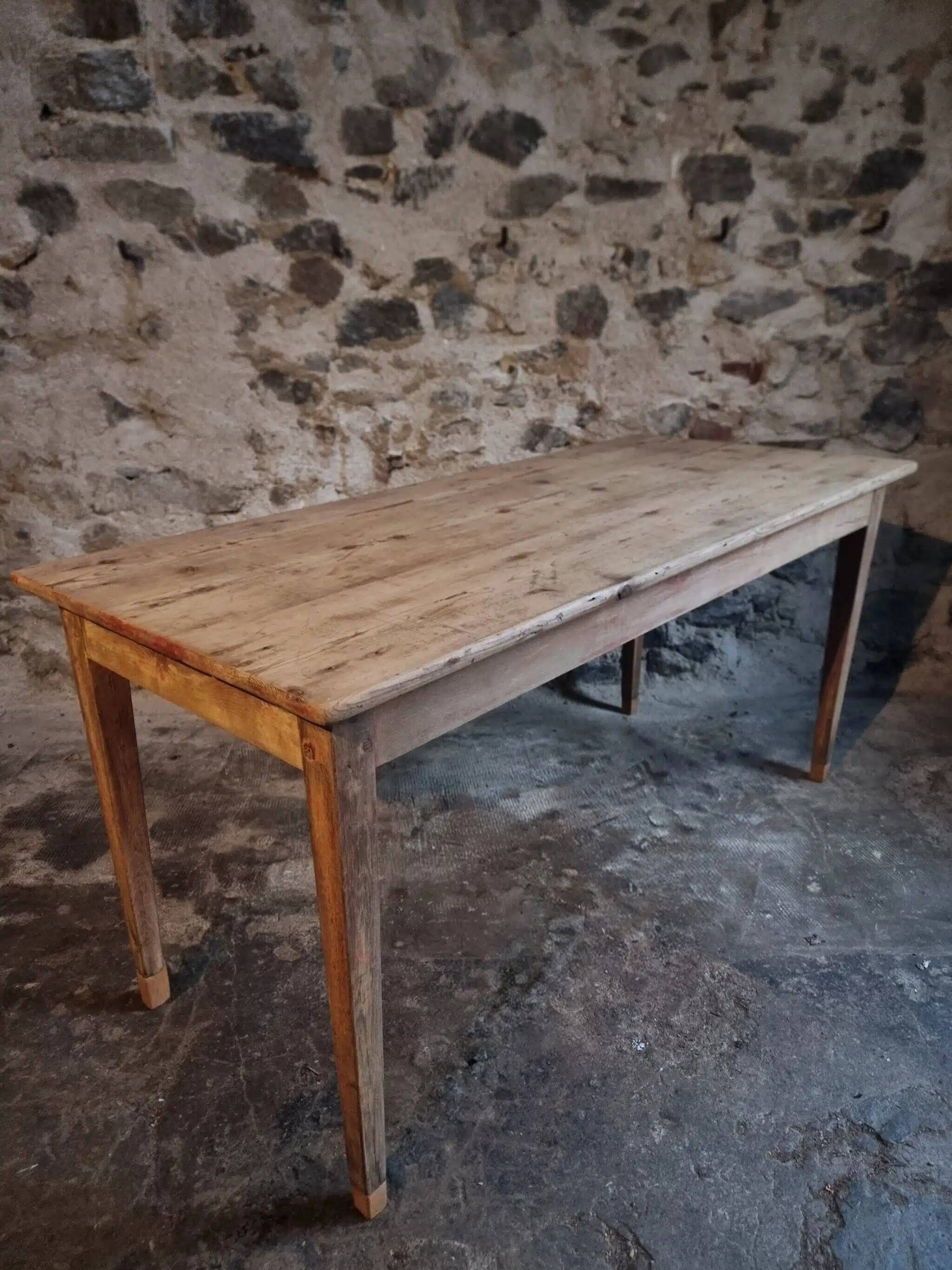 Farm table in solid oak, beech, and pine, early 20th century.