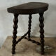 Tabouret de ferme tripode en bois