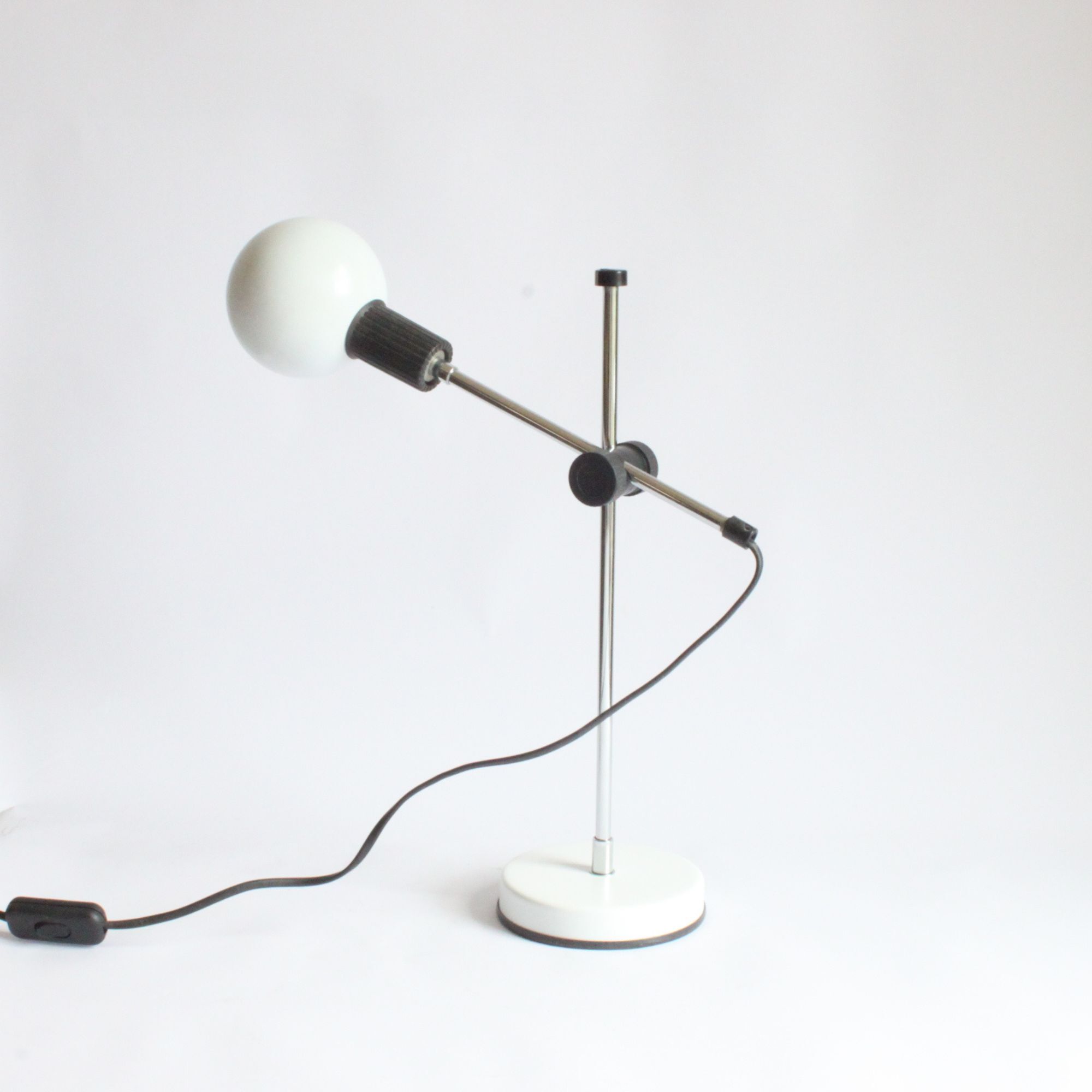 Veneta lumi italian swing arm desk office lamp 1980s
