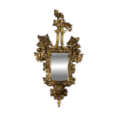 Paire de miroirs en bois sculpté et doré, Italie XIXème siècle