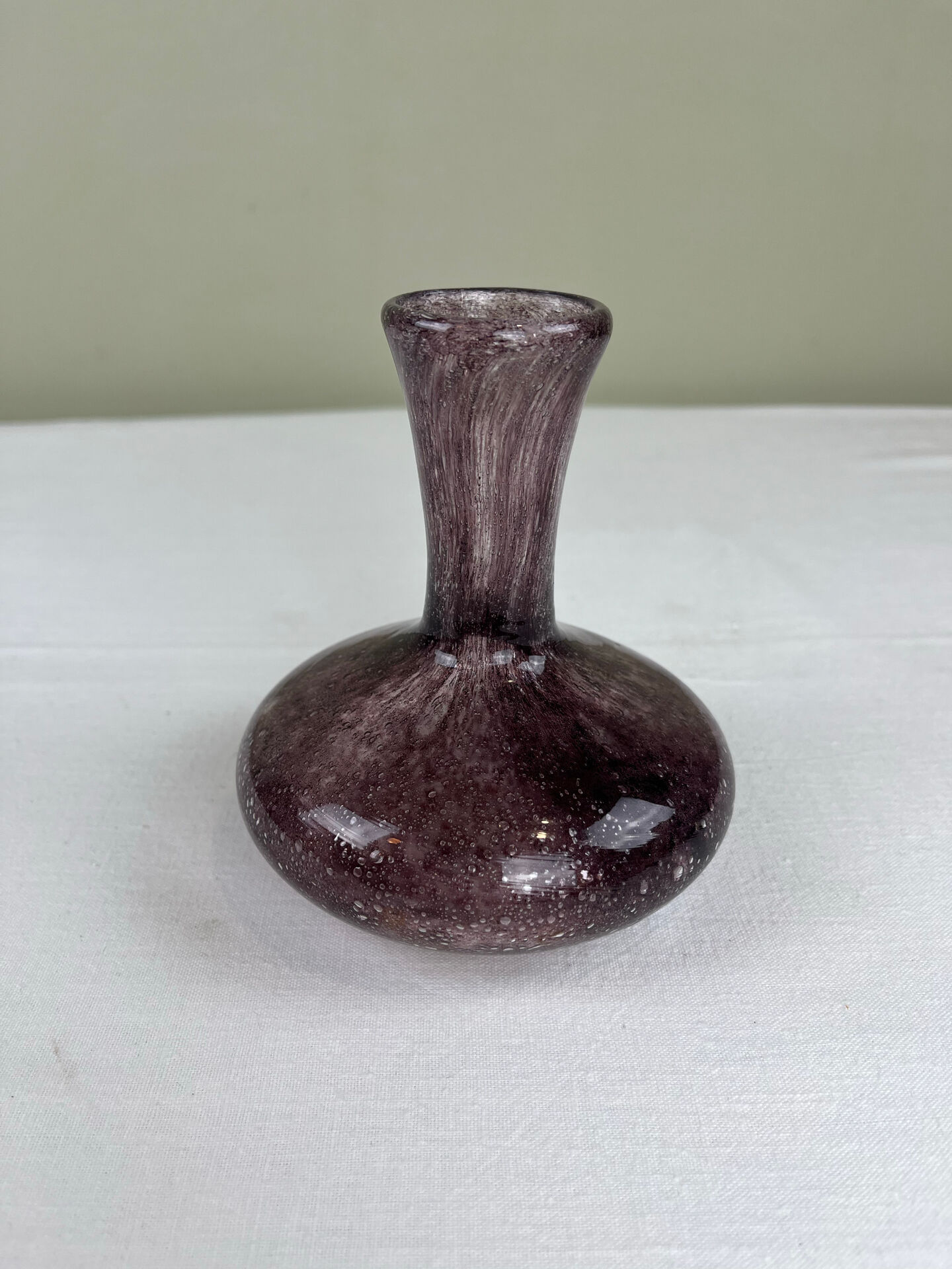 Vintage bubble glass soliflore vase in mauve/lilac.