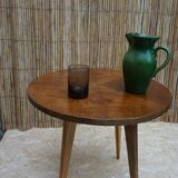 Guéridon ou table basse en noyer art déco.
