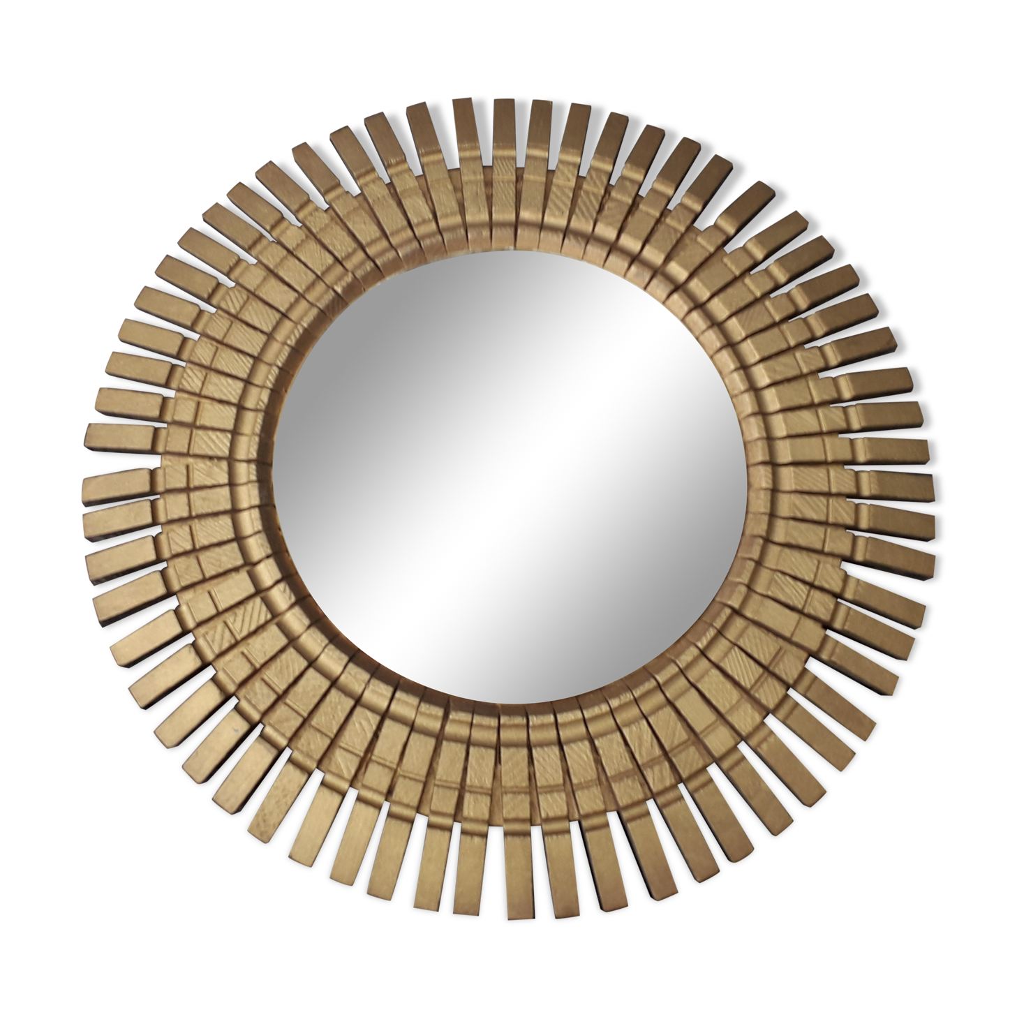 sun mirror in clothespins in gilded wood 32 x32 cm