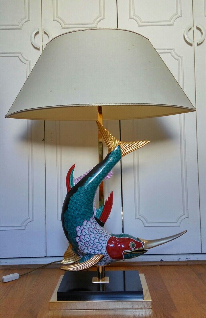 Lamppost manufactured in Italy