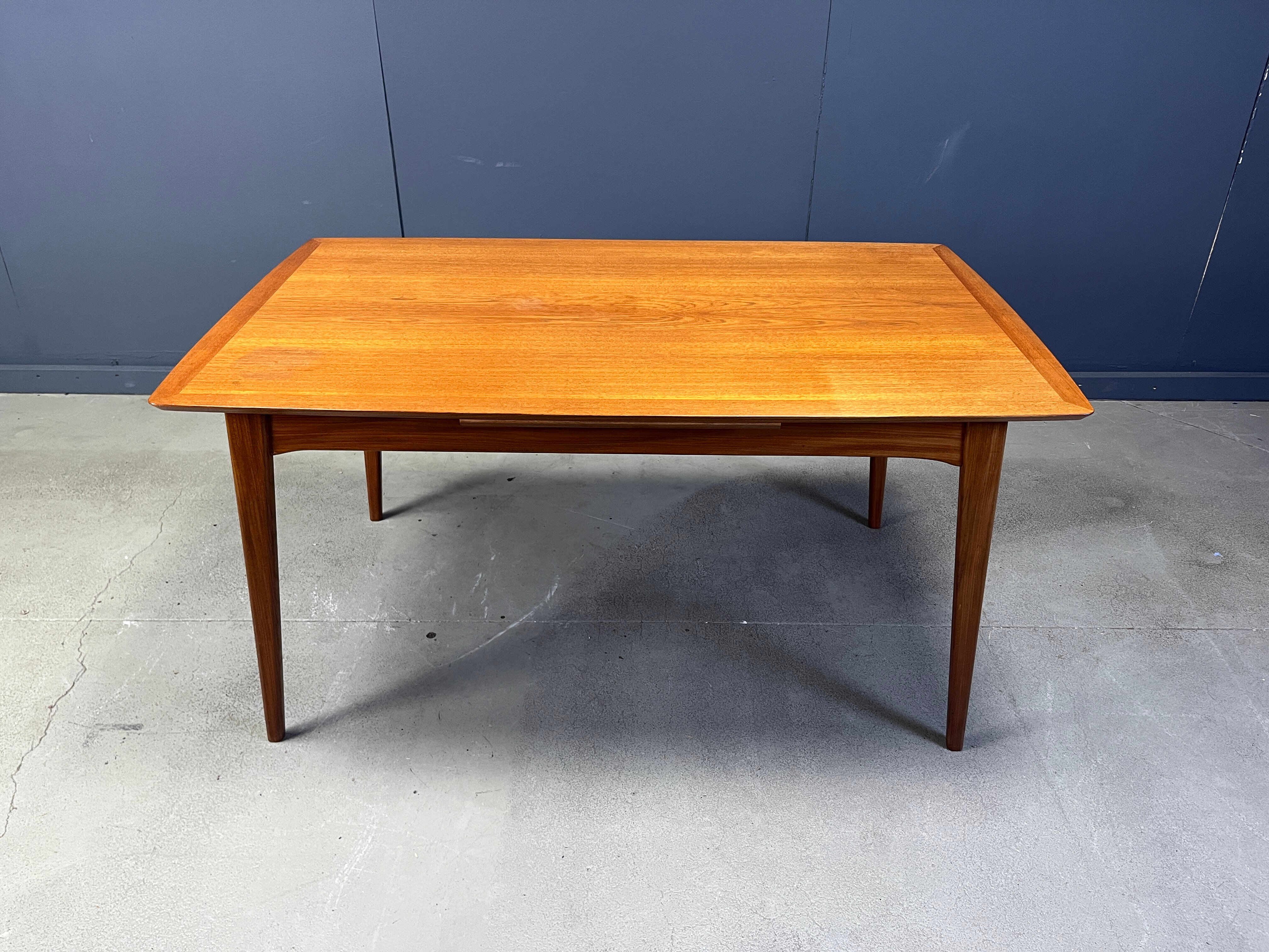 Mid-century dining set by Louis van Teeffelen for Wébé, 1960s