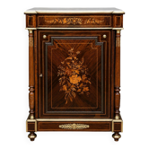 Commode de style Napoléon III avec marqueterie, montures en bronze doré et plateau en marbre