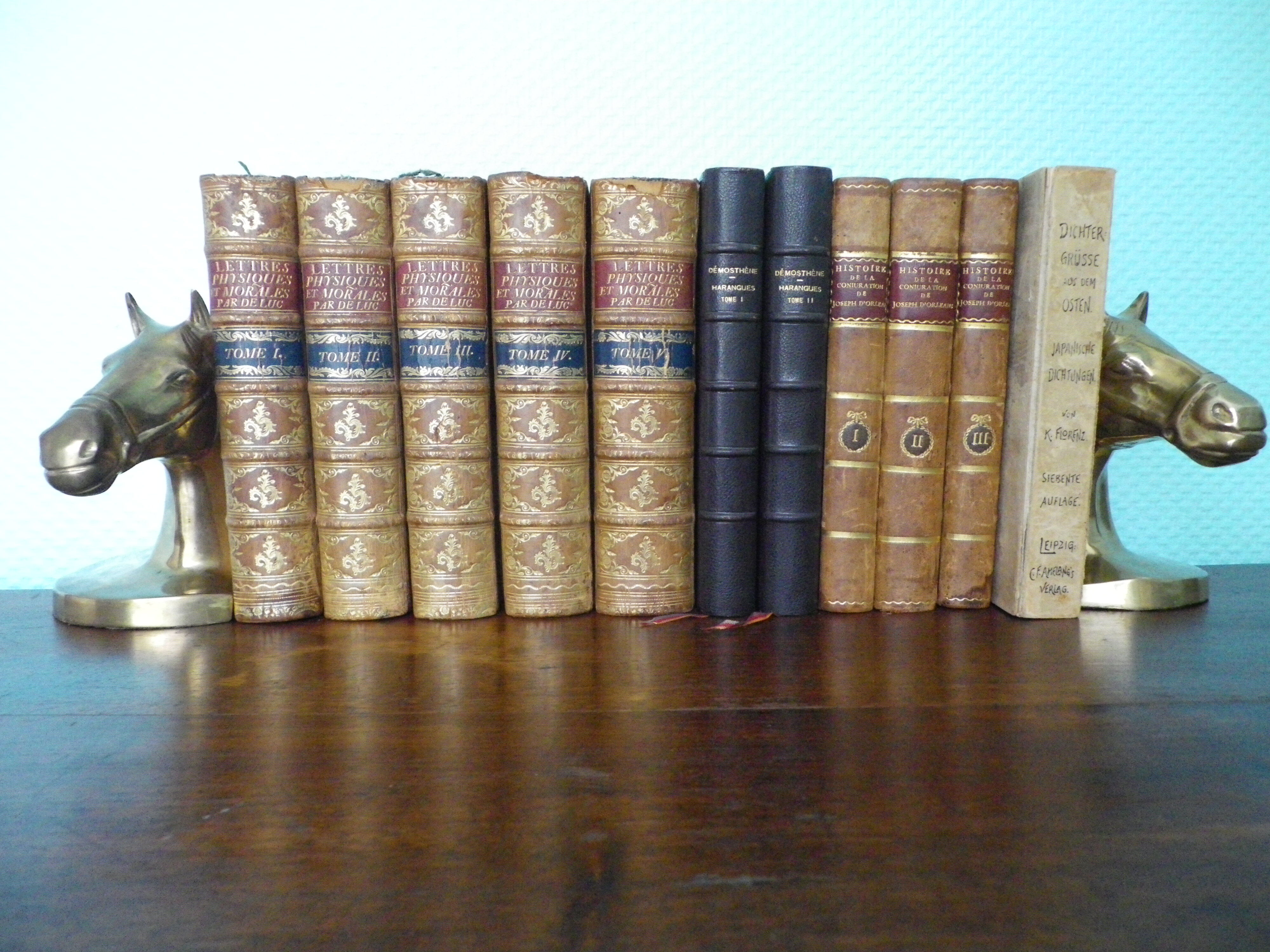 2 Horse-shaped bookends  in brass