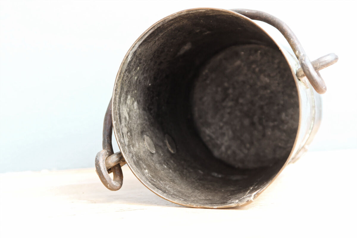 Small hammered bucket, copper, wrought iron