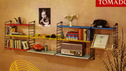 Tomado shelf with 3 trays