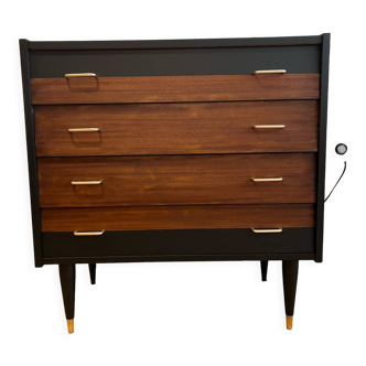 Dresser year 50