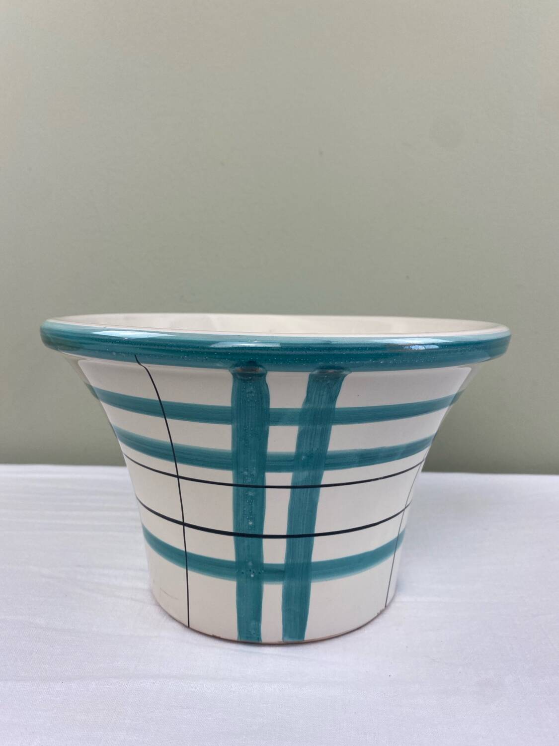 Graphic flowerpot