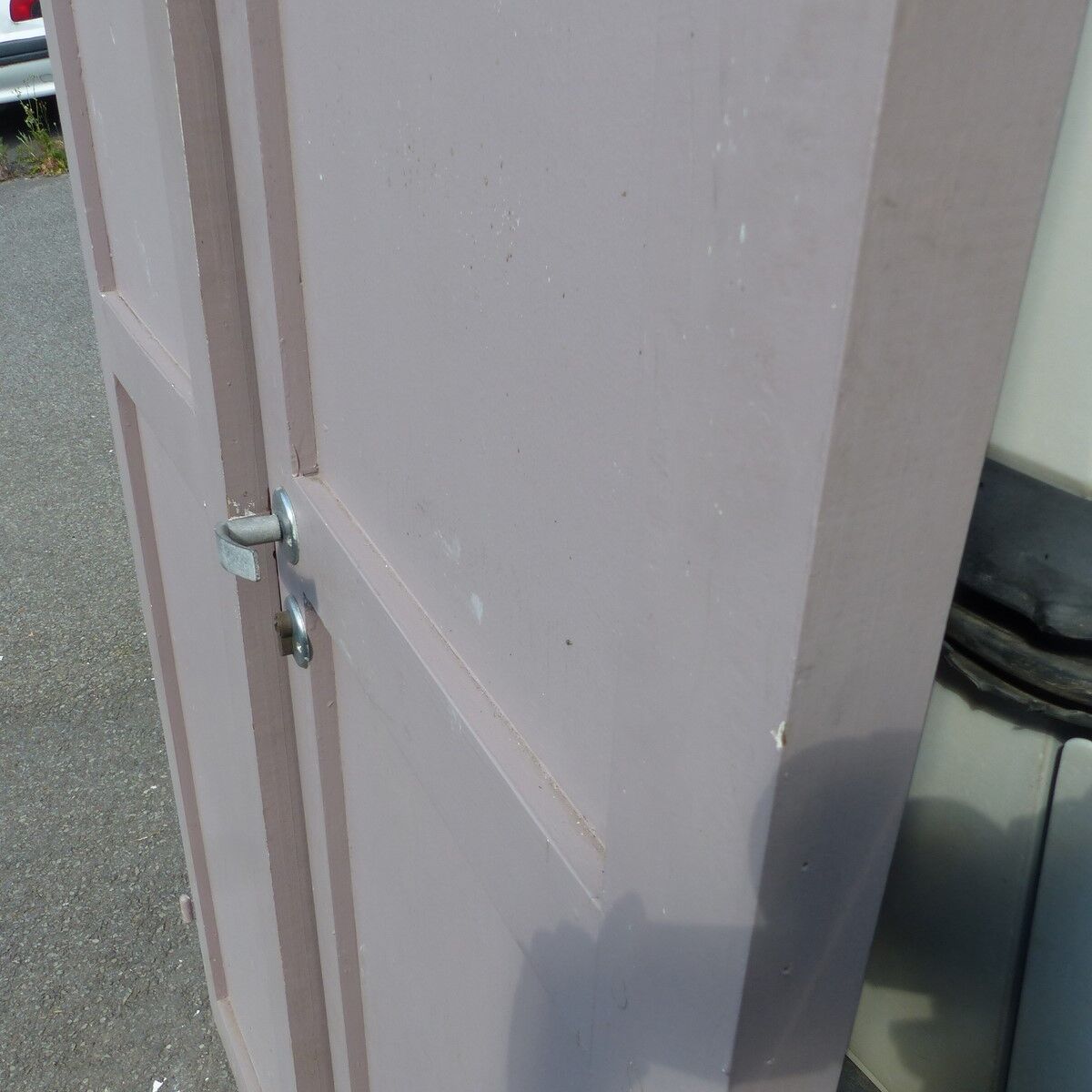 Old wooden doors 2 flaps