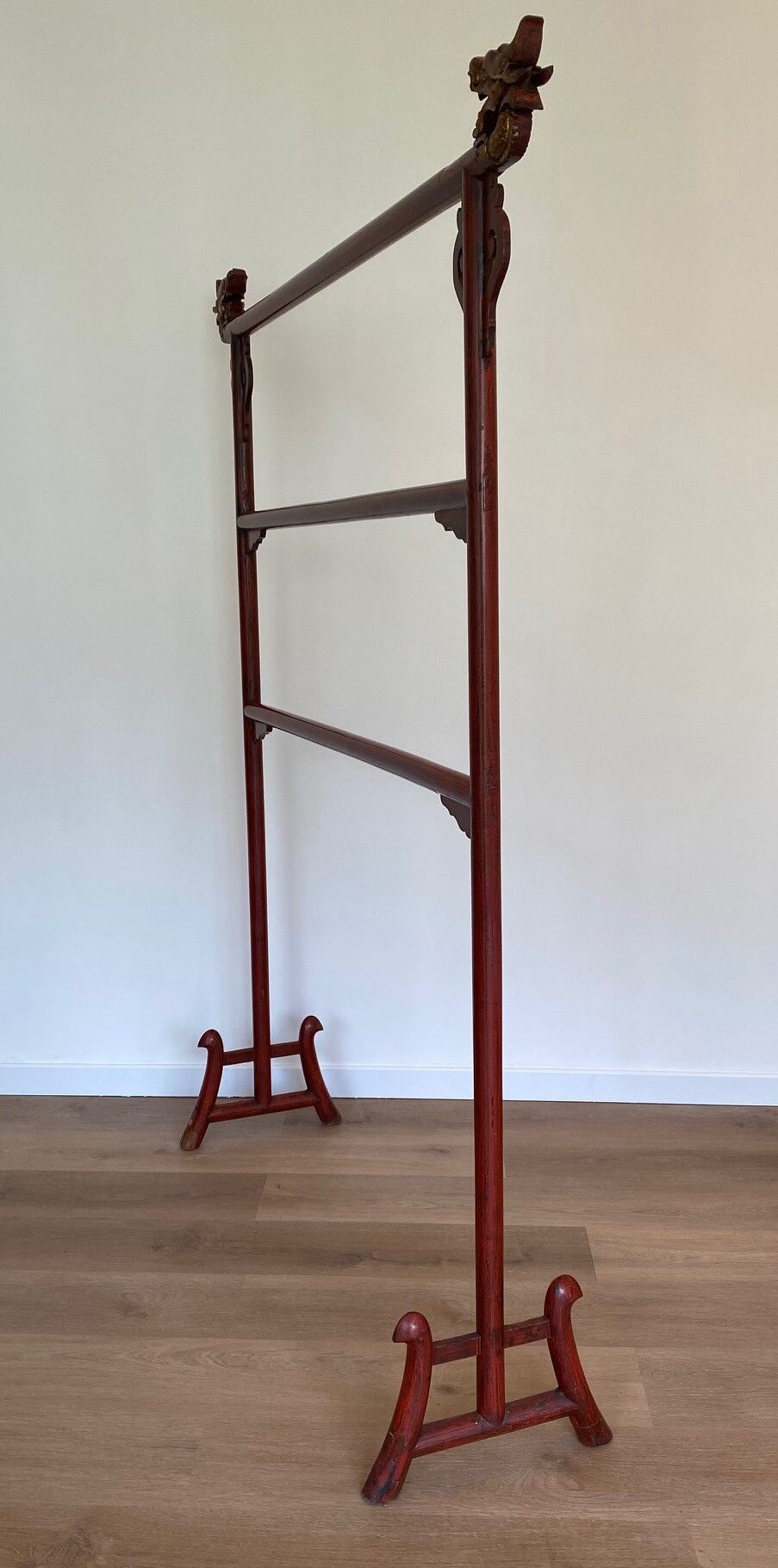 Chinese lacquered clothes rack