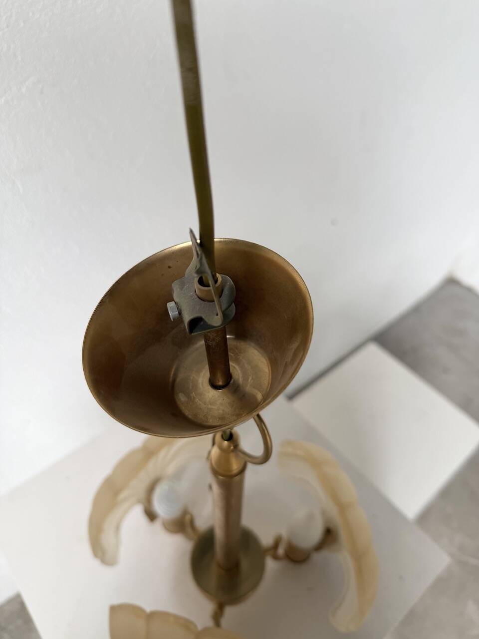 Shell and brass chandelier from the 70s