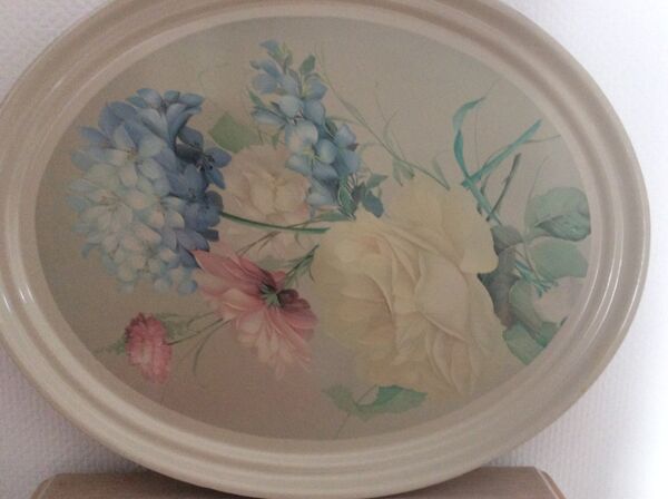 Plateau fleurie ancien