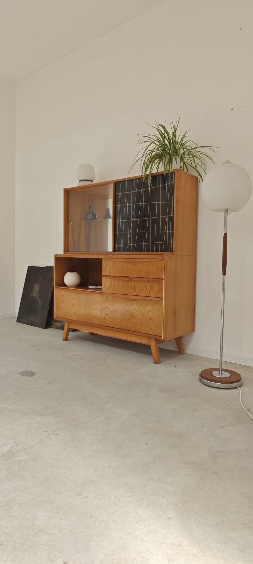 High buffet / Sideboard U 372 / 386 by B Landsman and H Nepozytek 60