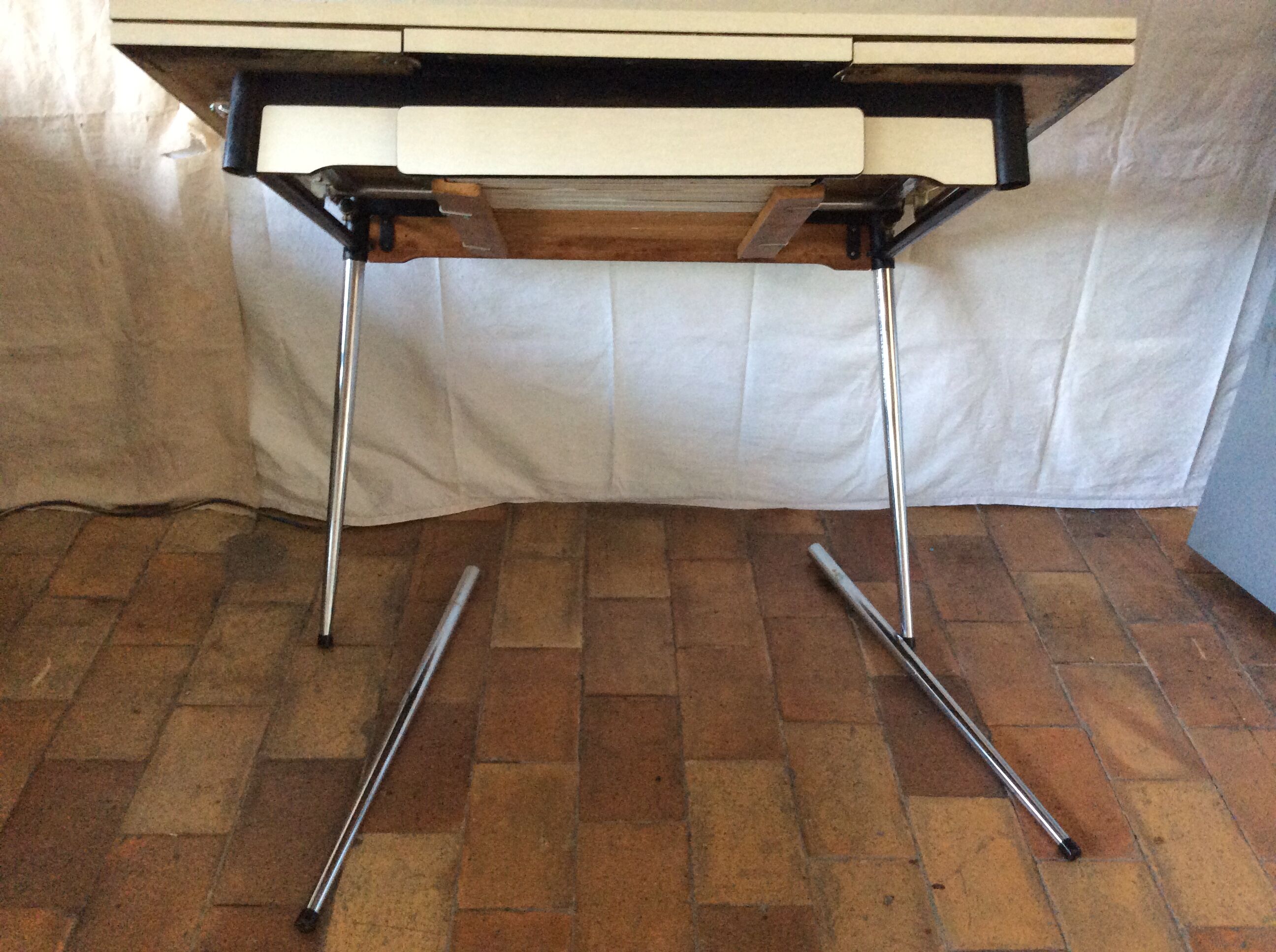 Vintage kitchen table