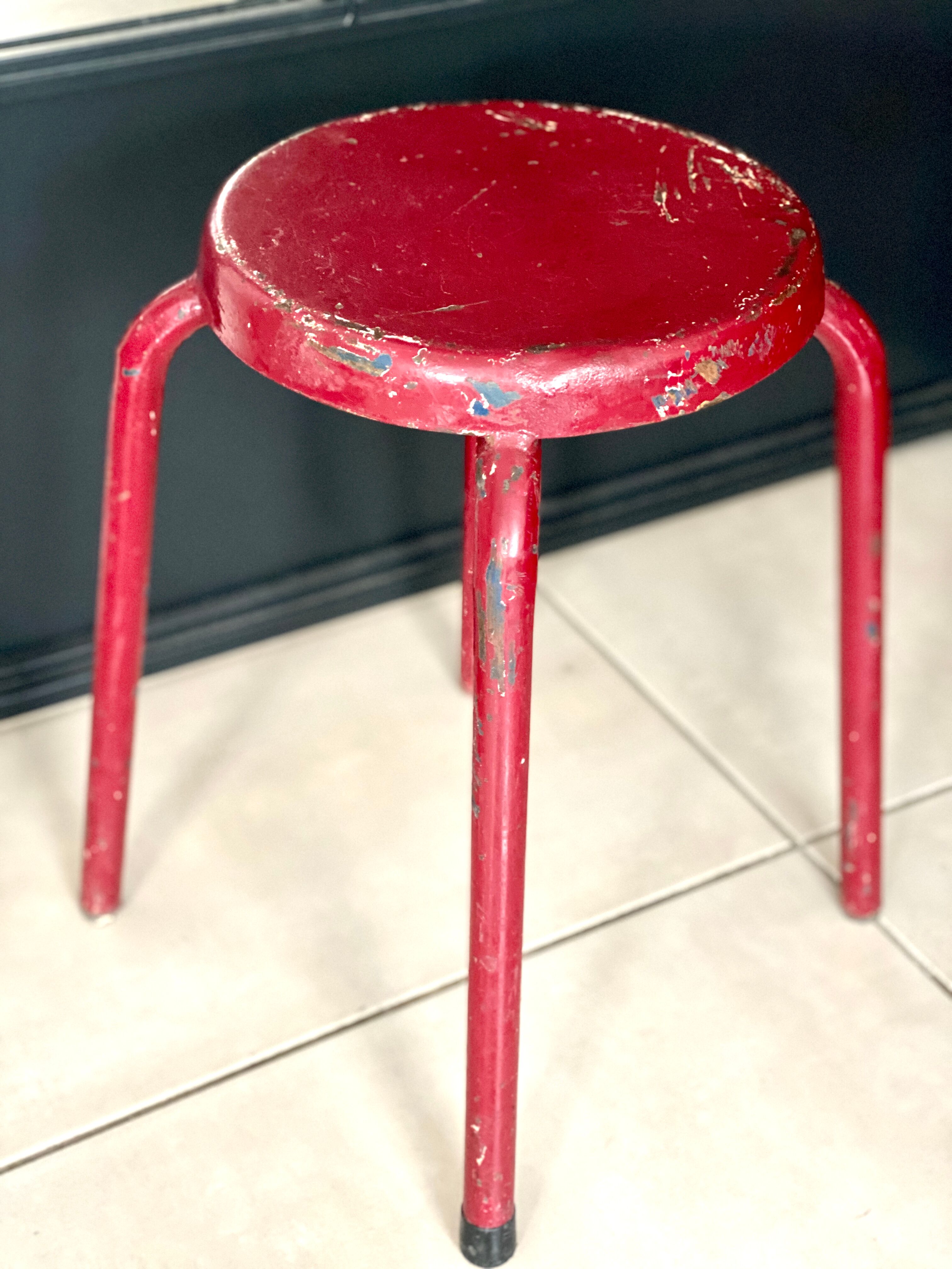 Metal workshop stool
