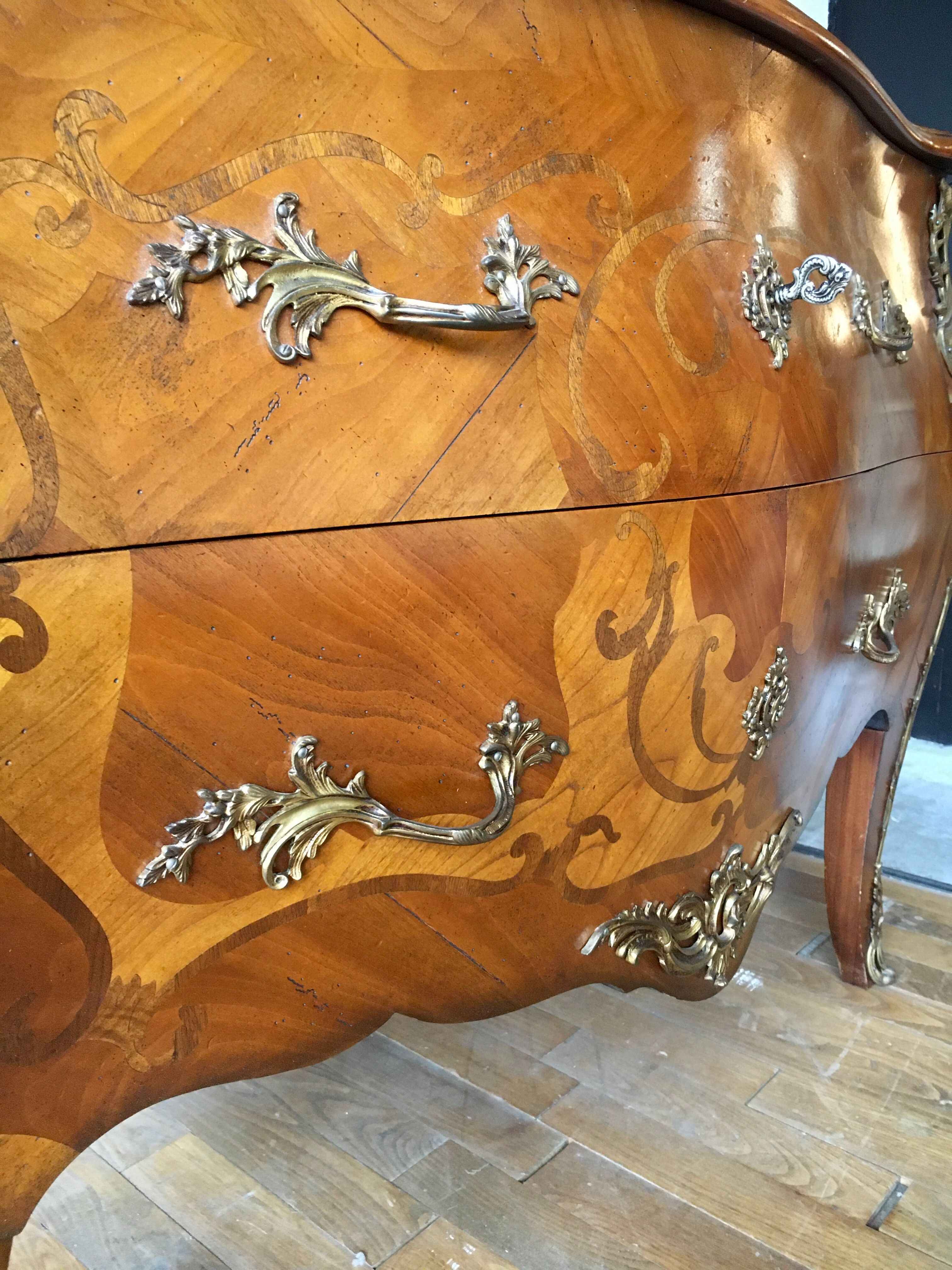 Louis XV style chest of drawers