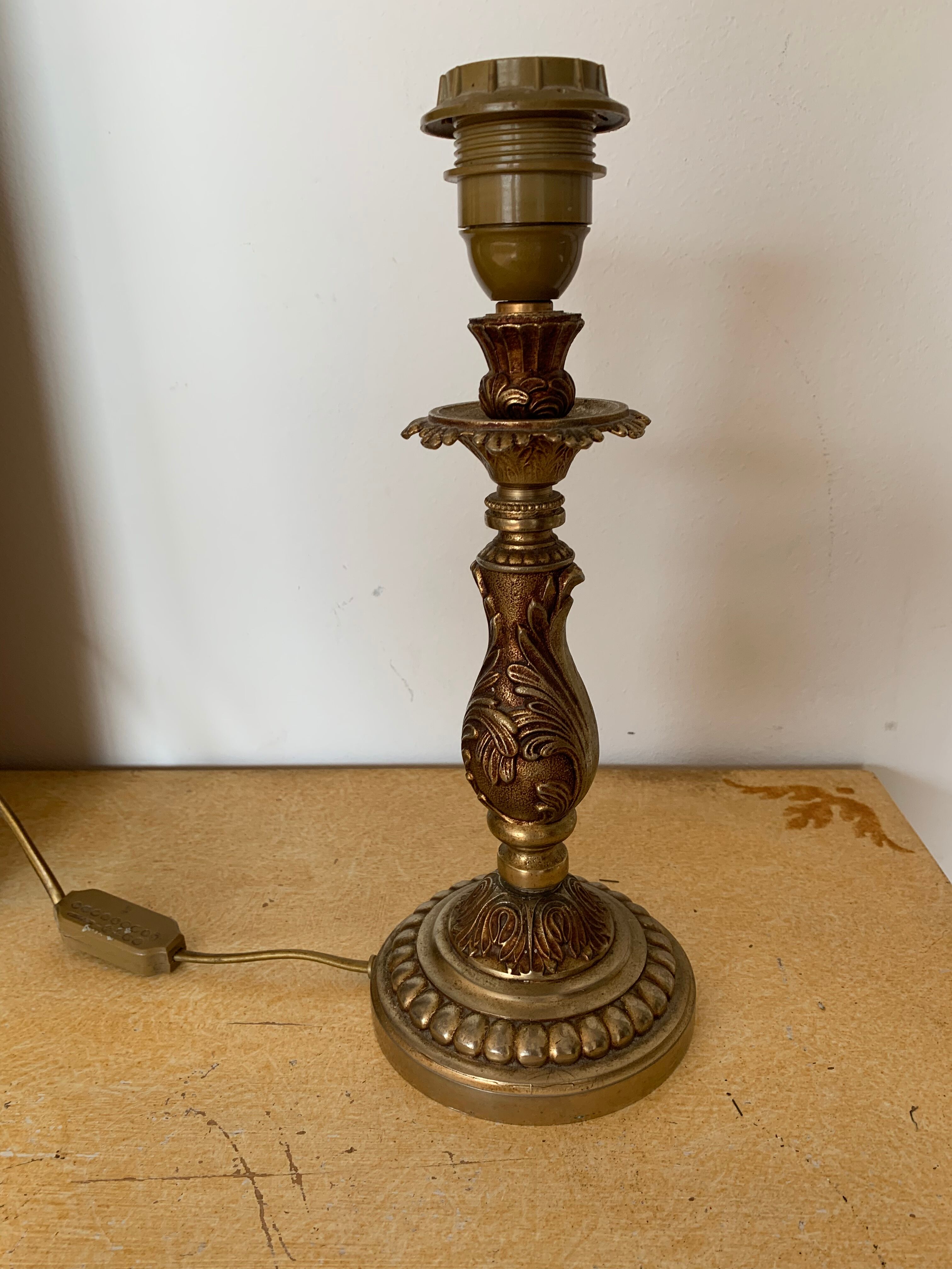 Brass lamp foot