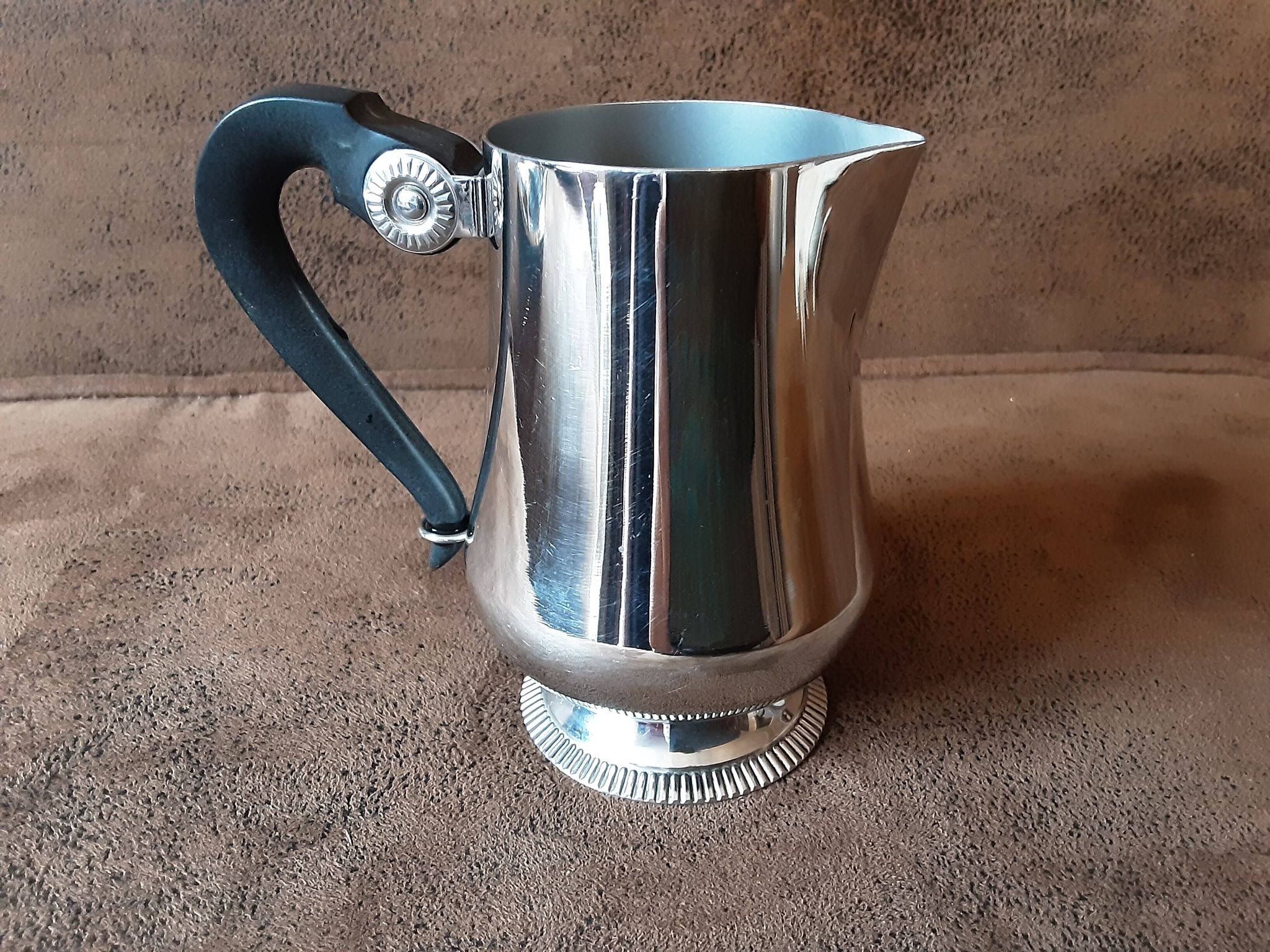 Pot à lait inox
