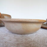 Hollow round dish Gres du Marais