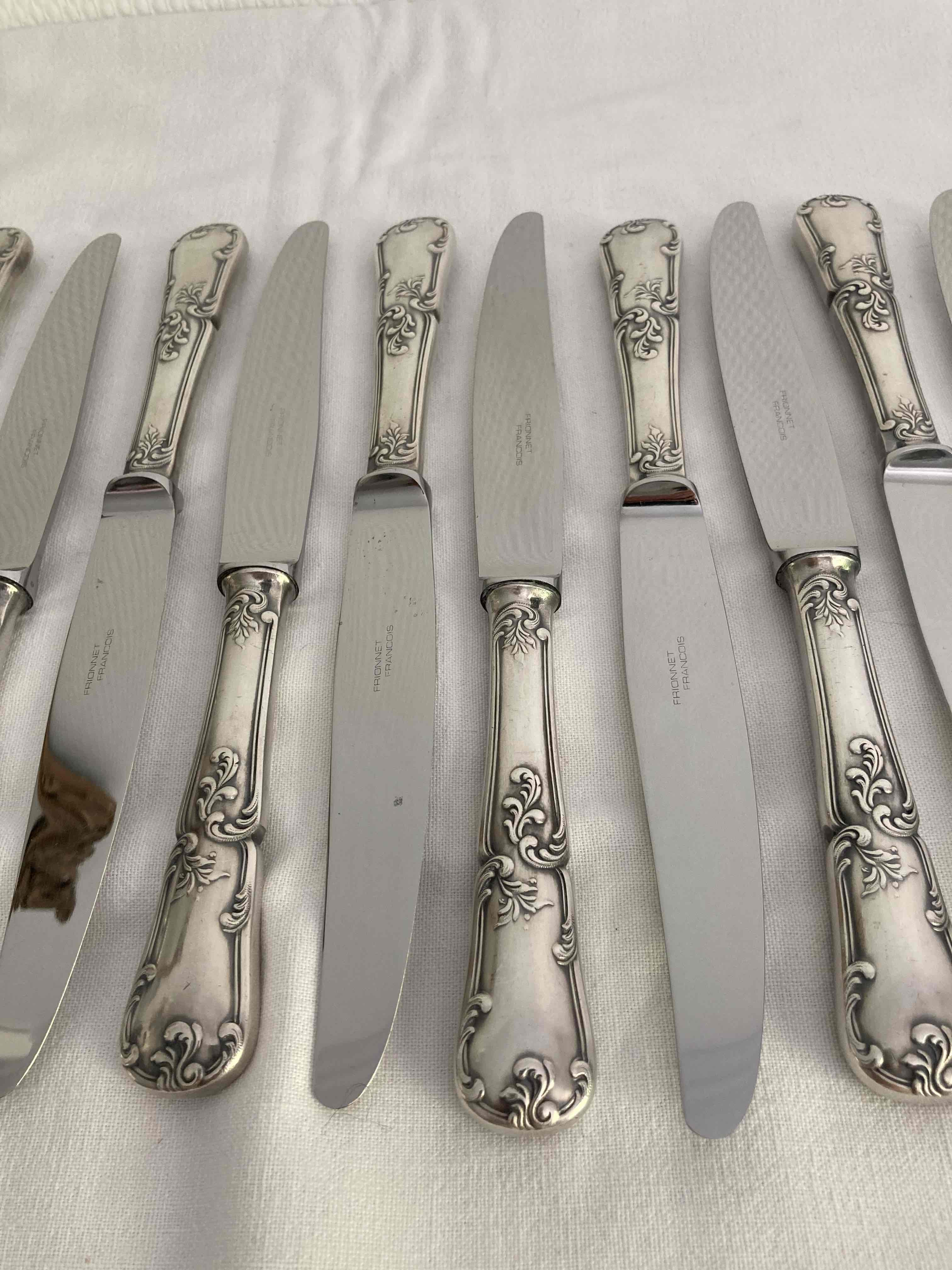 Silver metal knives Frionnet